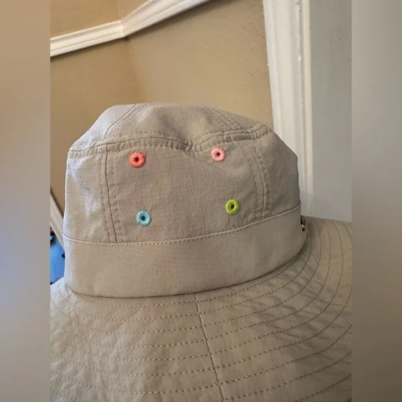 Beige Bucket Hat with Colorful Eyelets Pistil  women’s sun hat outdoor summer - Picture 3 of 6